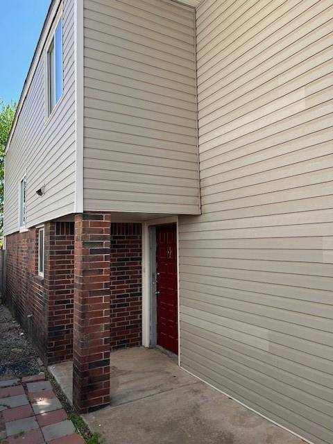 Norman, OK 73072,2709 Bishops DR