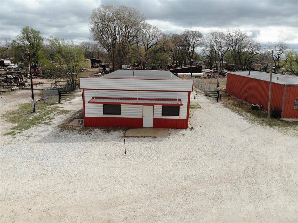 Watonga, OK 73772,220 Taylor RD