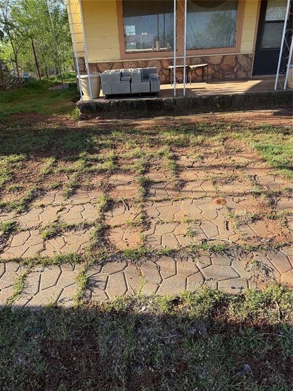 Carnegie, OK 73015,1709 Fisherman RD