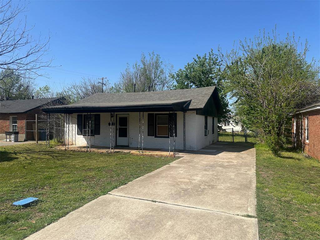 Midwest City, OK 73110,521 E Douglas DR