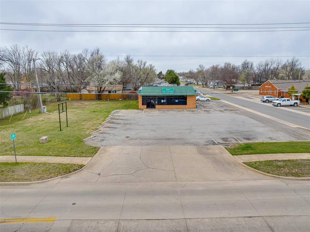 Norman, OK 73069,430 N Berry RD