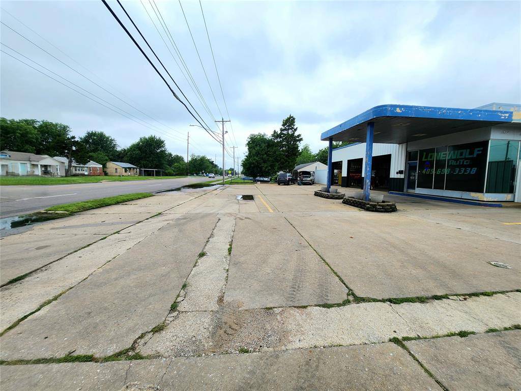Midwest City, OK 73110,7415 SE 15th ST