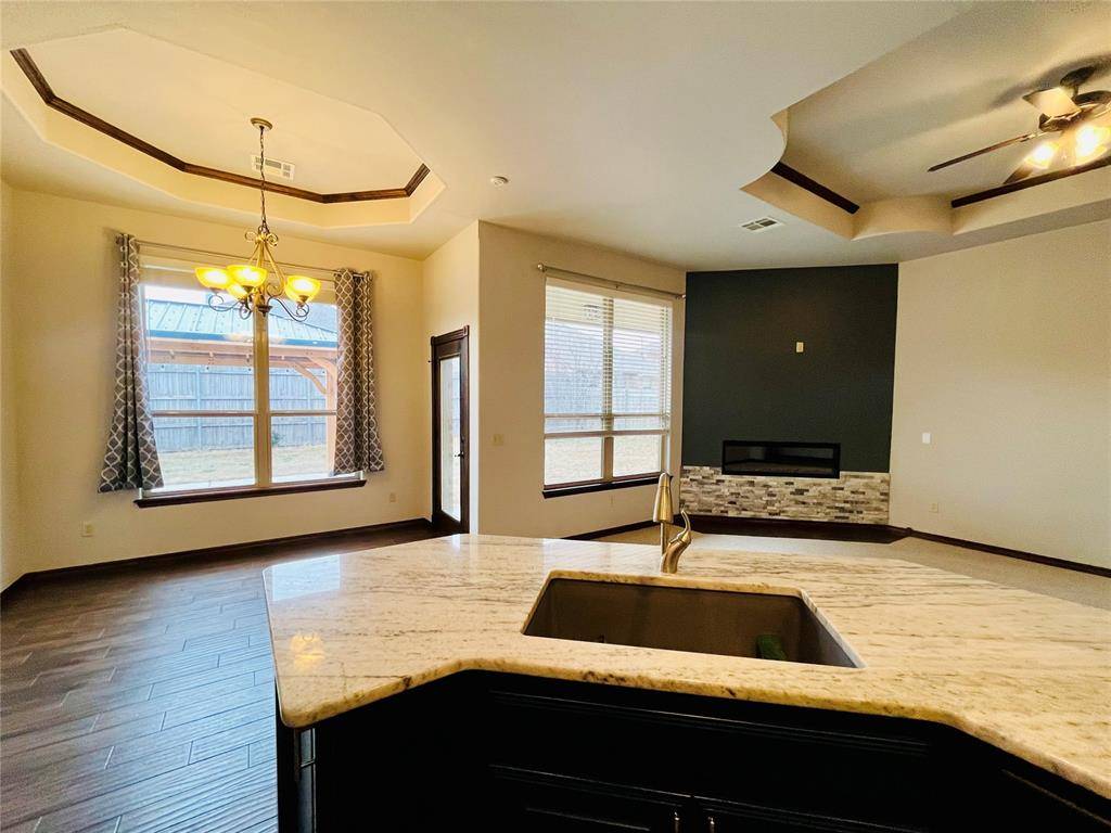 Yukon, OK 73099,7713 Twin Oaks DR