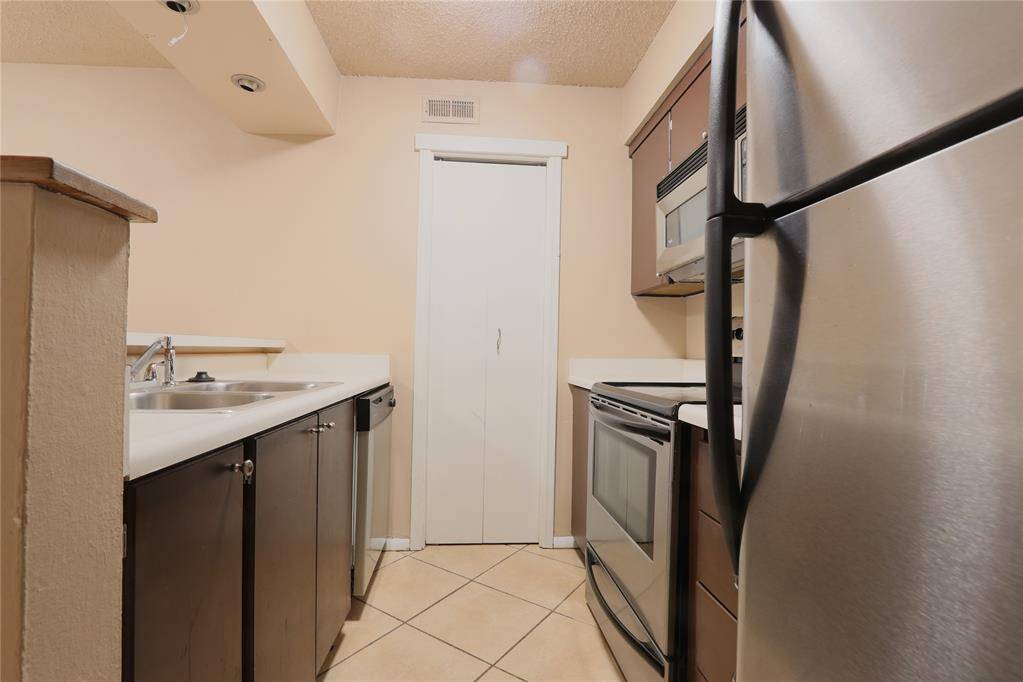 Norman, OK 73072,848 Cardinal CRK #B