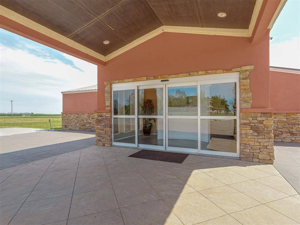 North Enid, OK 73701-6835,627 E Carrier RD