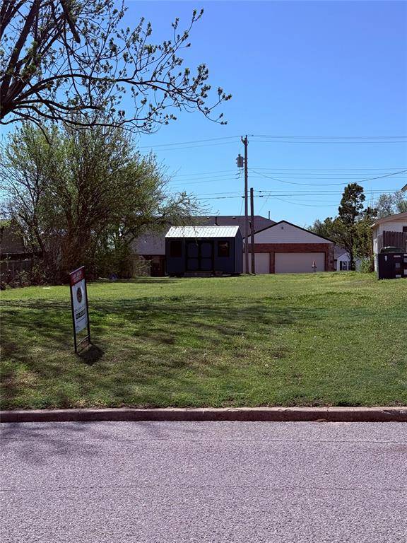 Yukon, OK 73099,612 Oak AVE