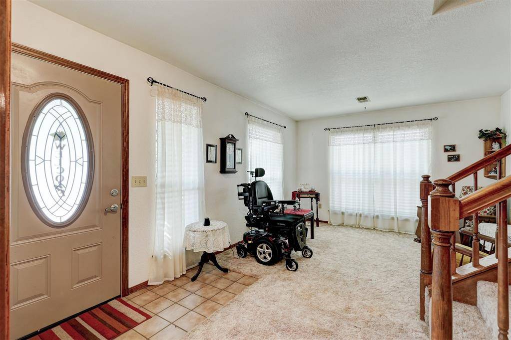 Oklahoma City, OK 73170,15117 Rick RD