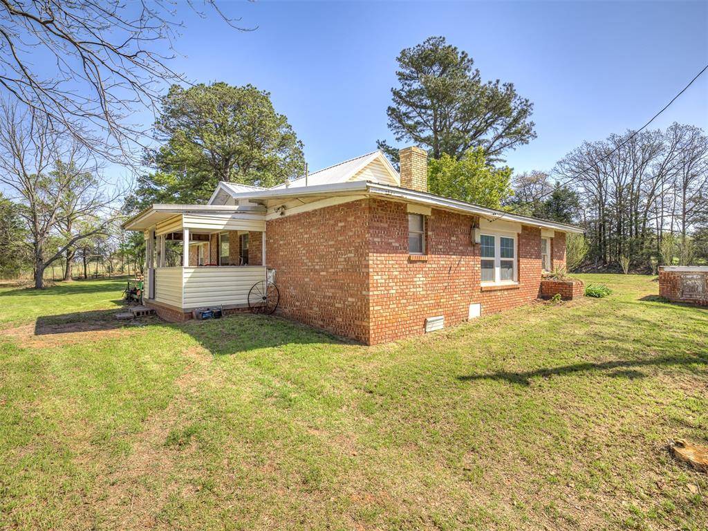 Tecumseh, OK 74873,24286 Patterson RD