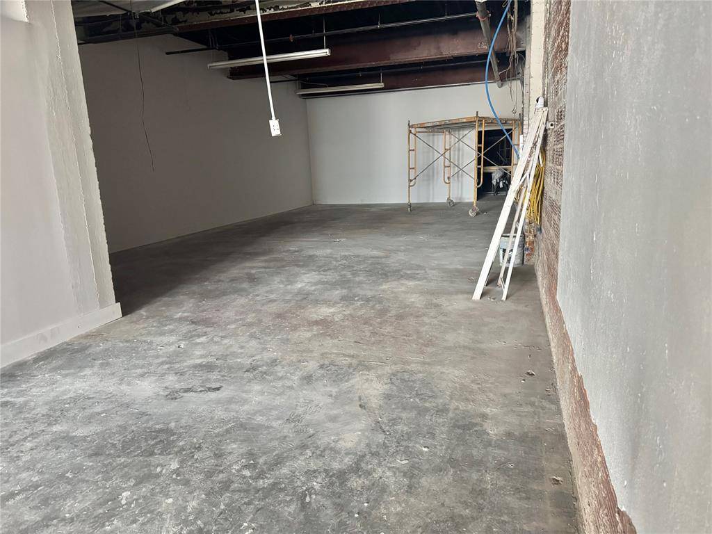 Chickasha, OK 73018,611 W Chickasha AVE