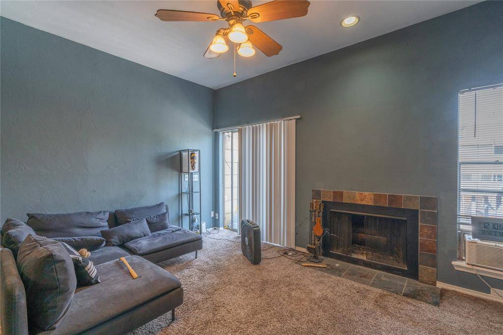Oklahoma City, OK 73116,6554 N Meridian AVE #210