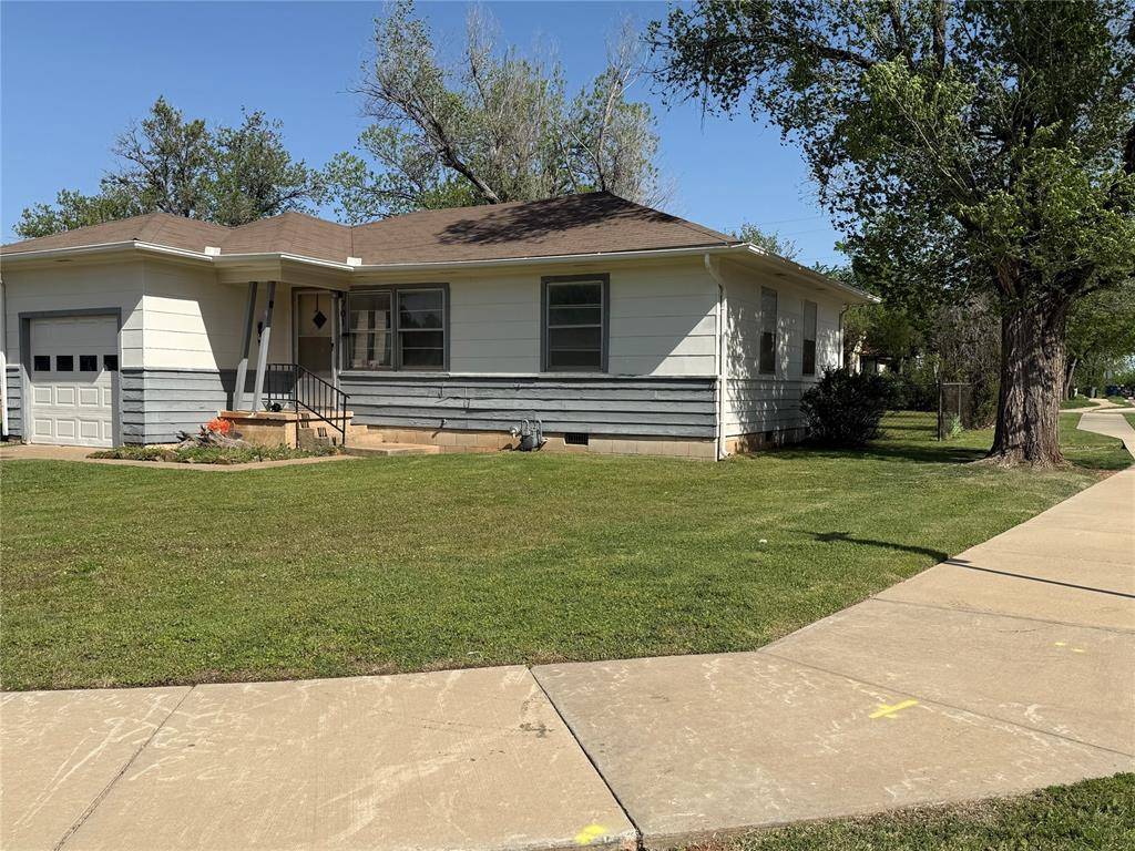 Edmond, OK 73003,701 W Main ST