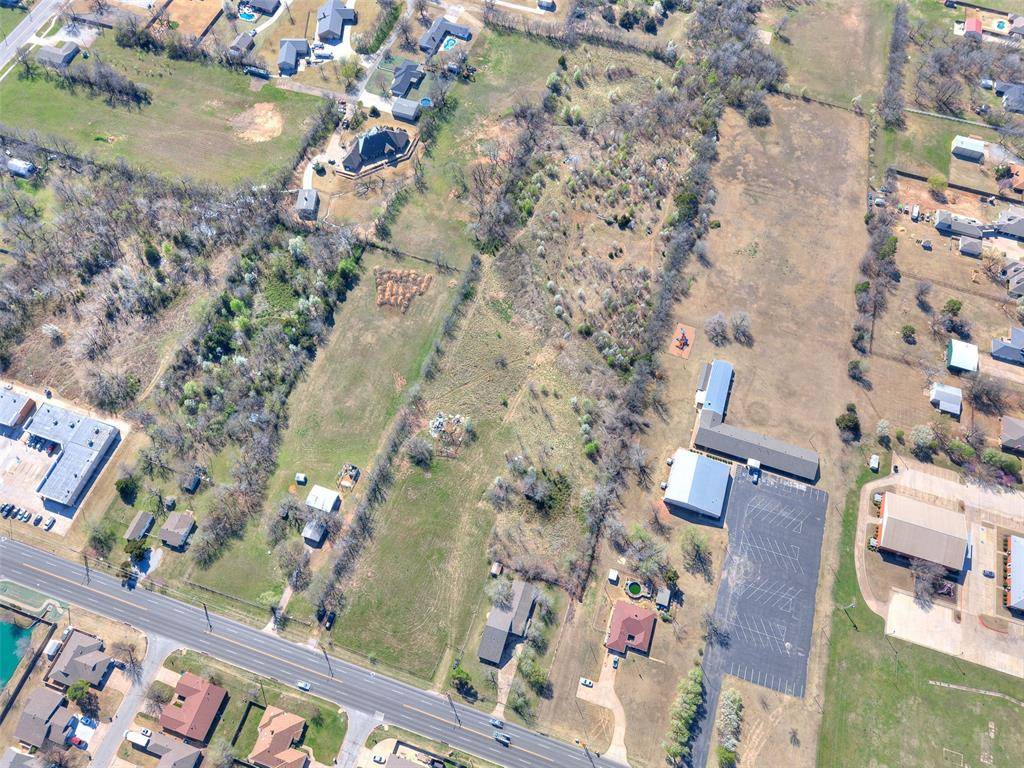 Oklahoma City, OK 73013,8651 Santa Fe AVE