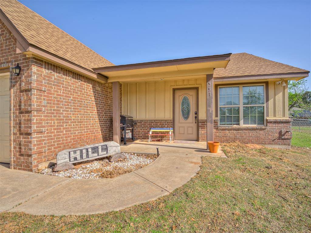 Blanchard, OK 73010,591 SW 14th ST