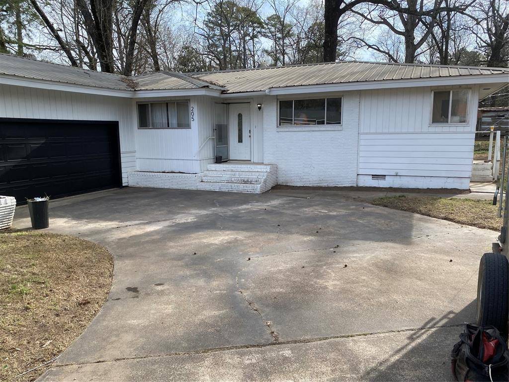 Broken Bow, OK 74728,205 Wallace ST