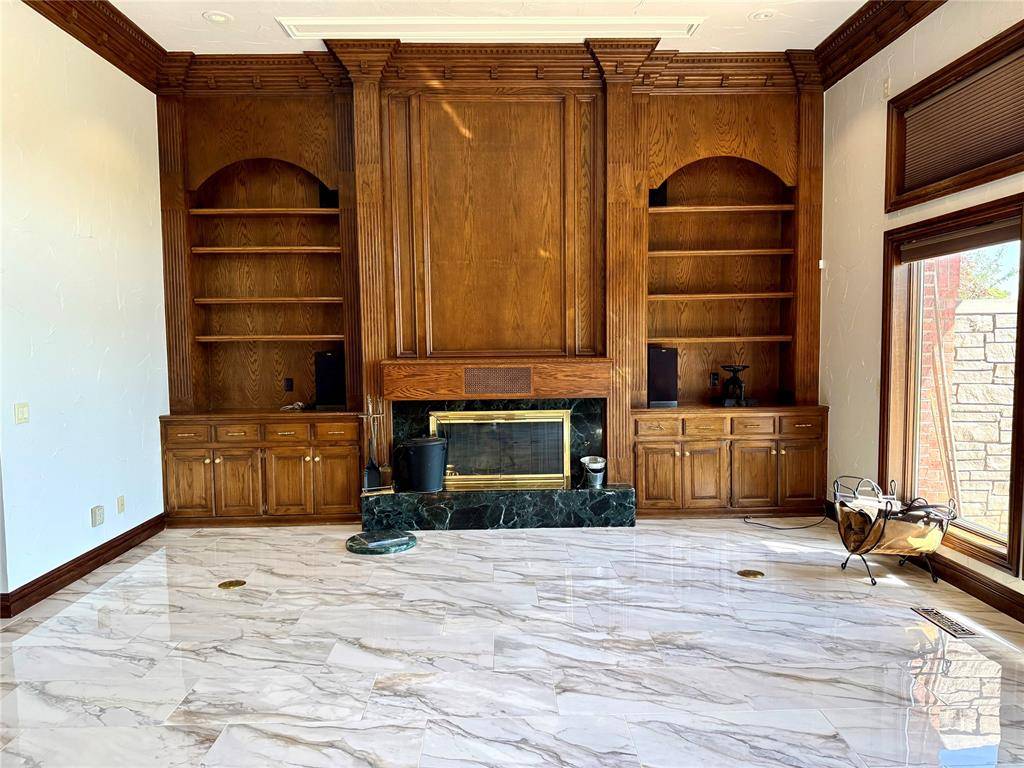 Clinton, OK 73601,2422 Sunset DR
