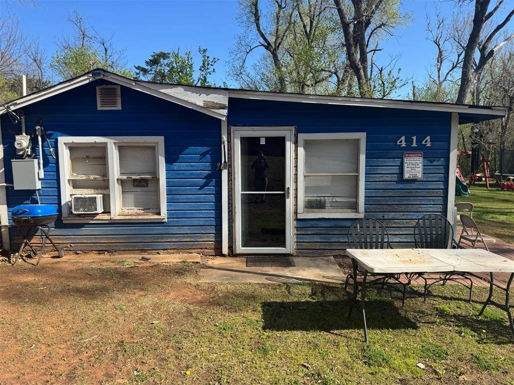 Hinton, OK 73047,21000 E Fourth ST
