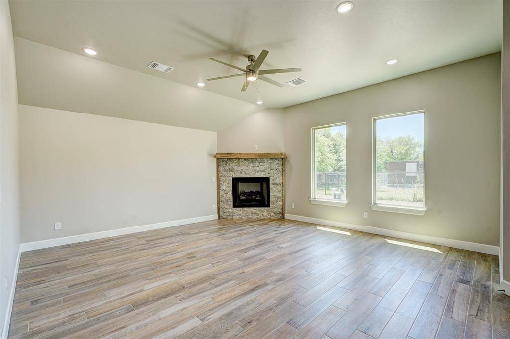 Norman, OK 73071,3010 Hollow Crest LN