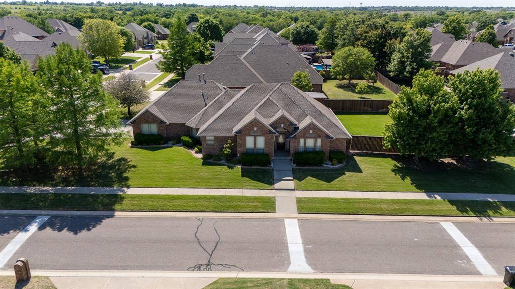 Moore, OK 73160,2929 SE 27th ST