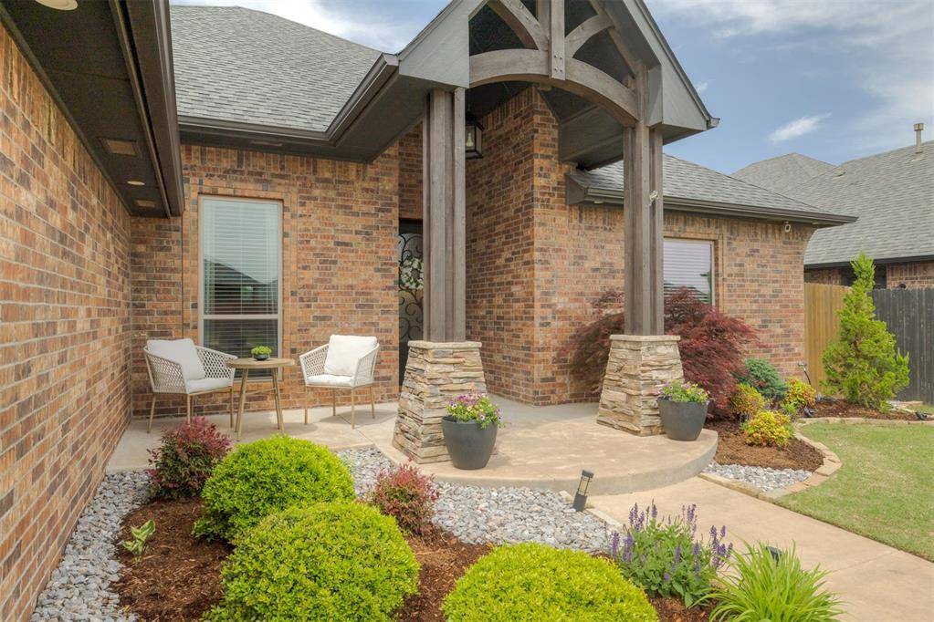 Oklahoma City, OK 73170,209 SW 168th TER