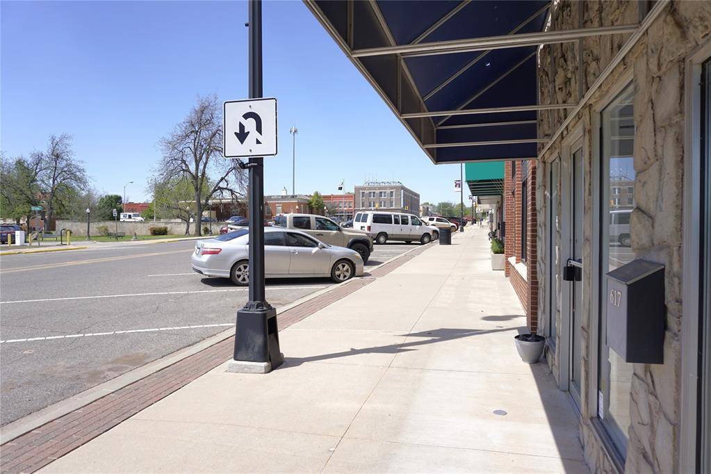 Perry, OK 73077,617 Delaware ST