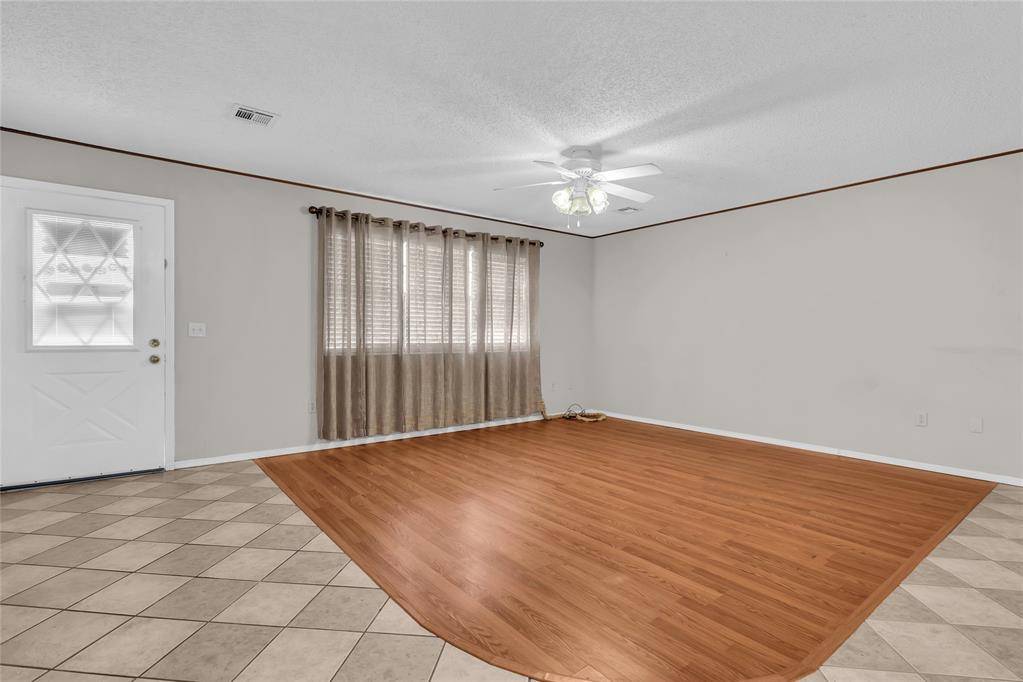 Elmore City, OK 73011,307 Main ST