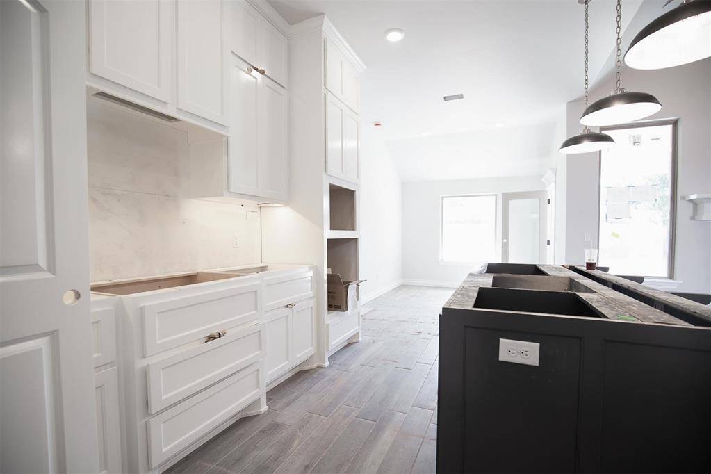 Moore, OK 73160,1100 SE 30th ST