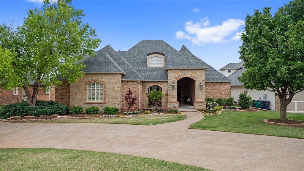 Edmond, OK 73012,16805 Rainwater TRL