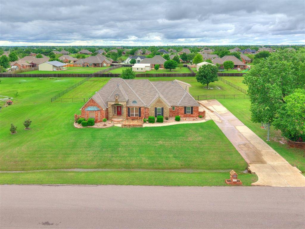 Oklahoma City, OK 73165,15301 Coral Creek LN