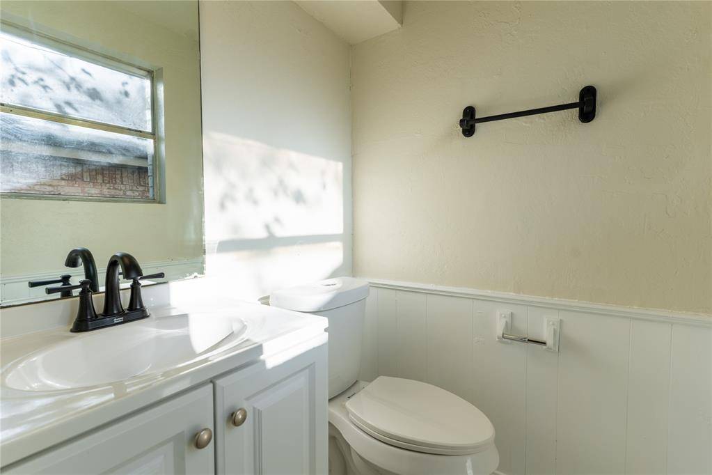Oklahoma City, OK 73114,213 NW 86th ST