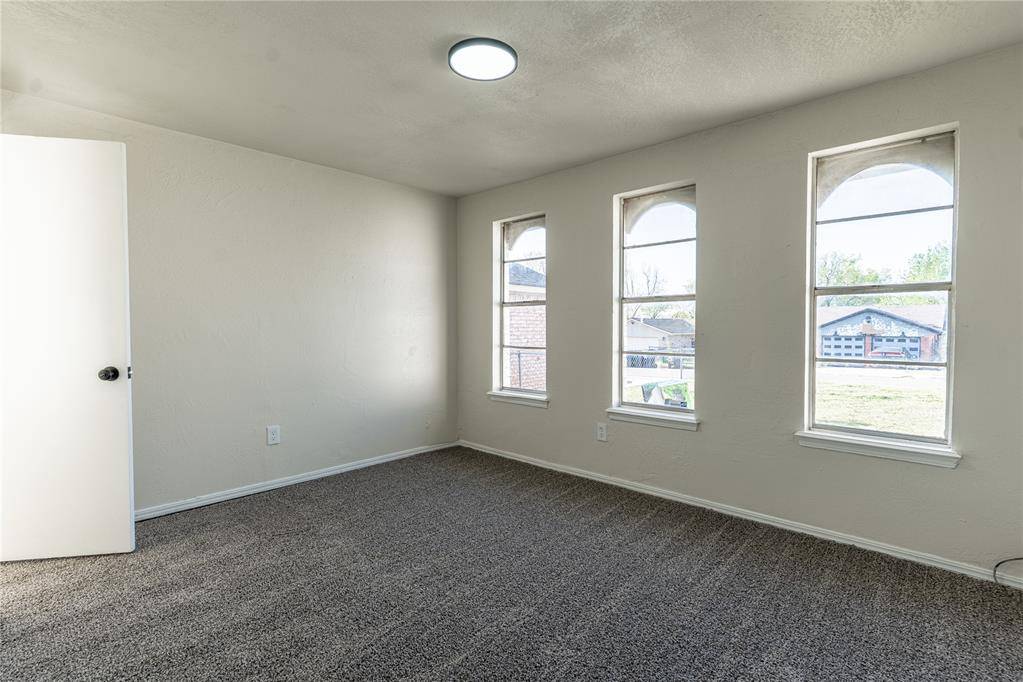 Oklahoma City, OK 73114,213 NW 86th ST