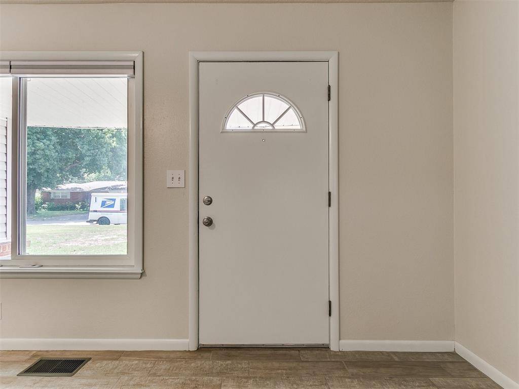 Norman, OK 73069,1507 Avondale DR