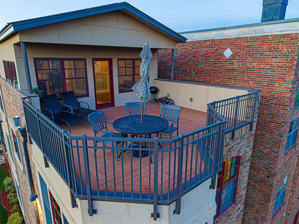 Oklahoma City, OK 73104,319 NE 1st ST