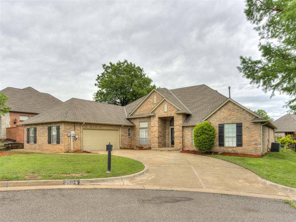 Edmond, OK 73003,3904 Shortgrass RD