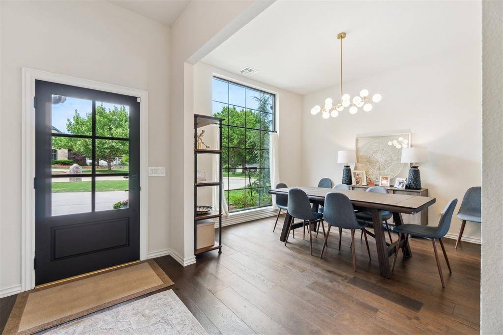 Edmond, OK 73025,912 Irvine DR