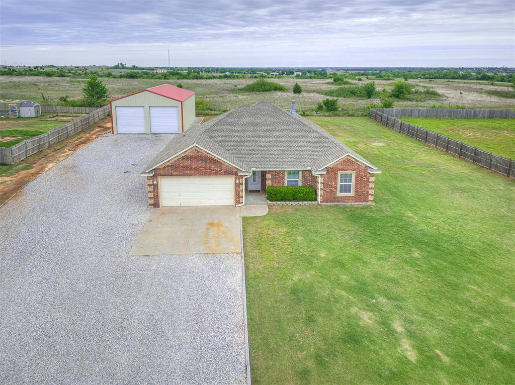 Tuttle, OK 73089,2169 County Road 1226