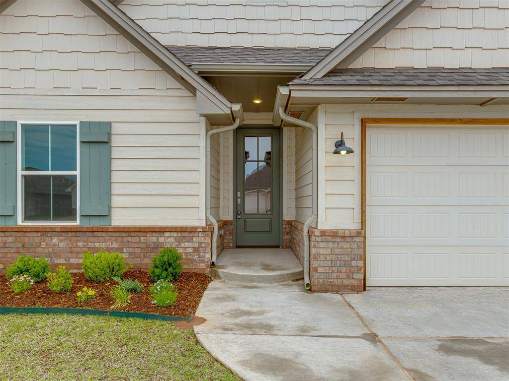 Edmond, OK 73013,8313 NW 162nd ST