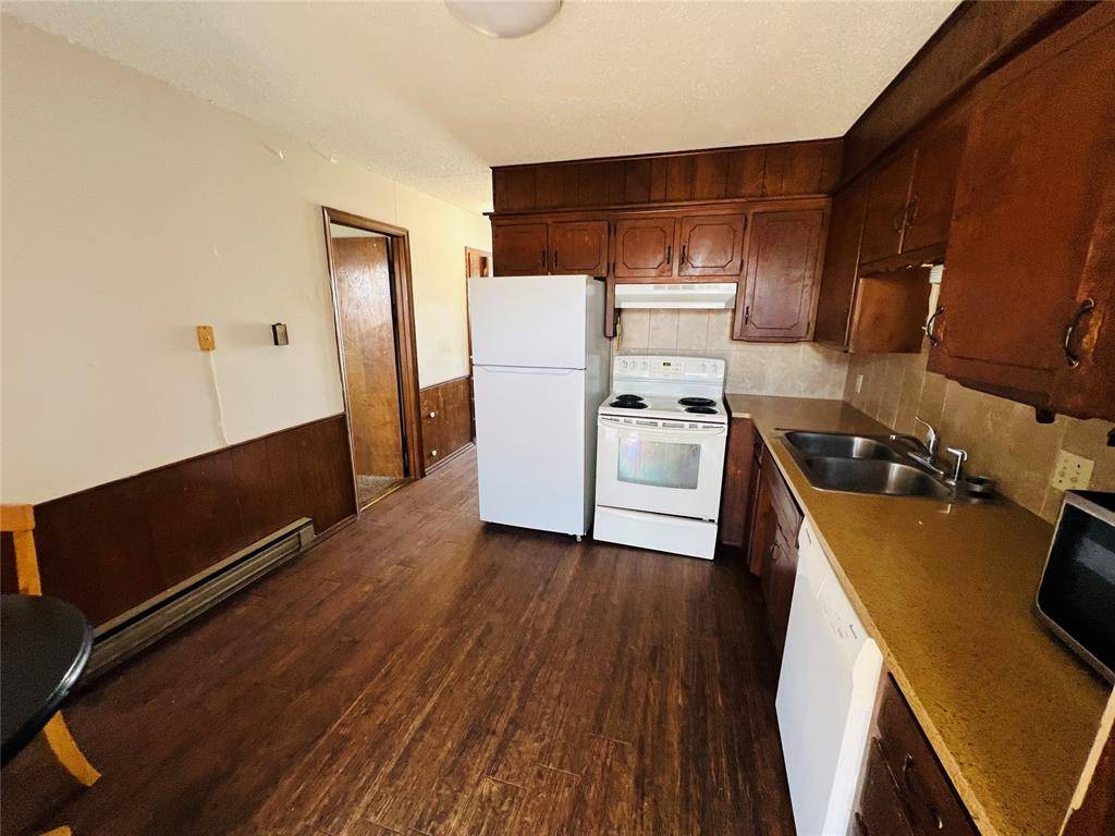 Weatherford, OK 73096,1020 N 6th ST