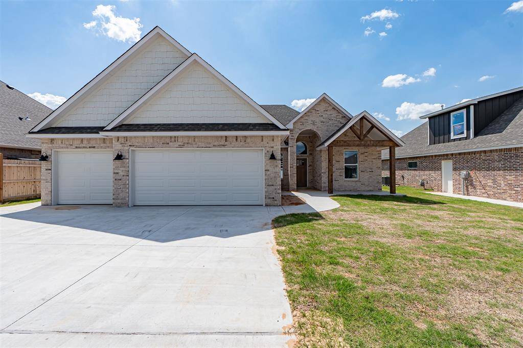 Yukon, OK 73099,9205 Taggert LN