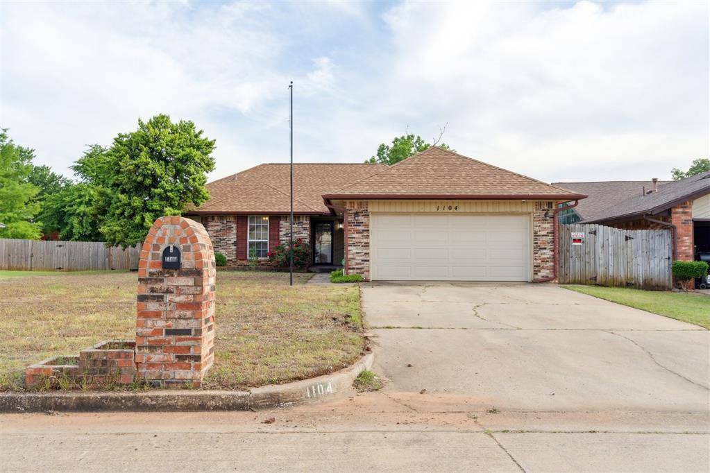 Oklahoma City, OK 73110,1104 Cedar Hill PL