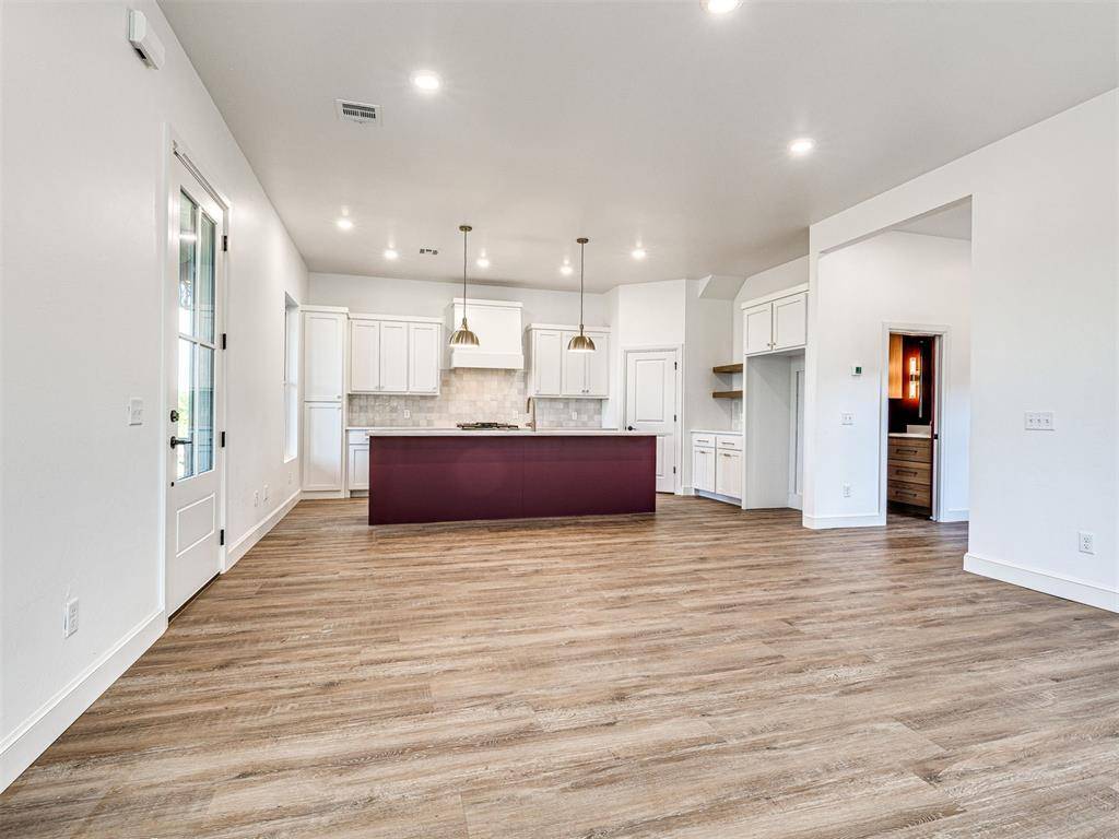 Norman, OK 73072,29612 Memory LN