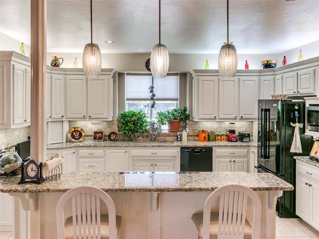 Oklahoma City, OK 73162,6425 Plum Thicket RD
