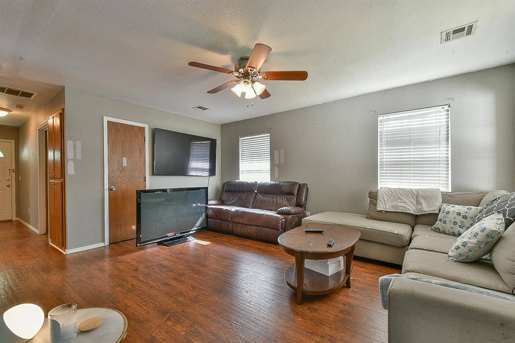 Norman, OK 73069,109 E Hayes ST