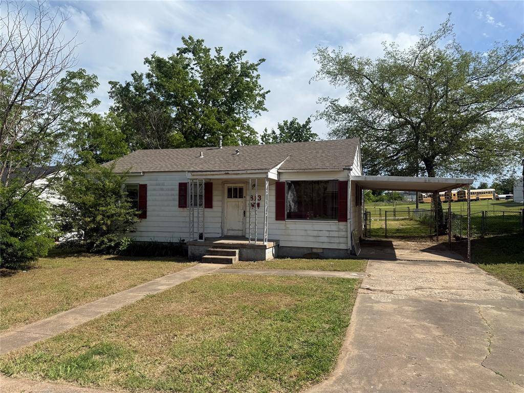 Seminole, OK 74868,813 W College AVE
