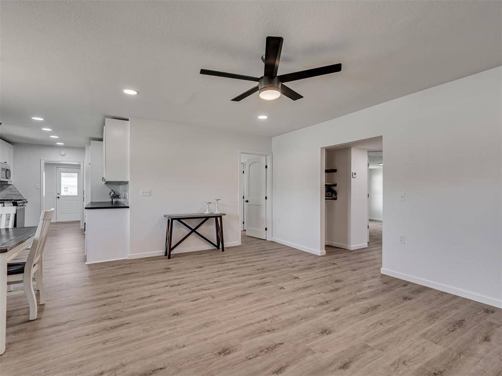 Crescent, OK 73028,601 W Monroe ST