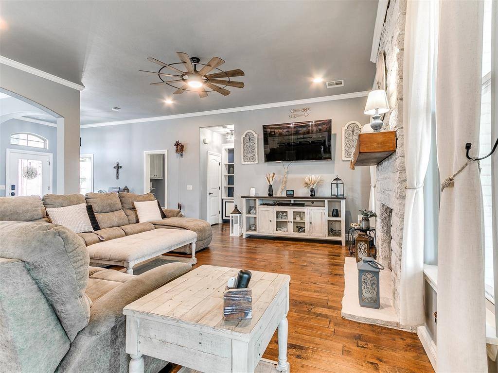 Edmond, OK 73025,2750 NW 234th ST