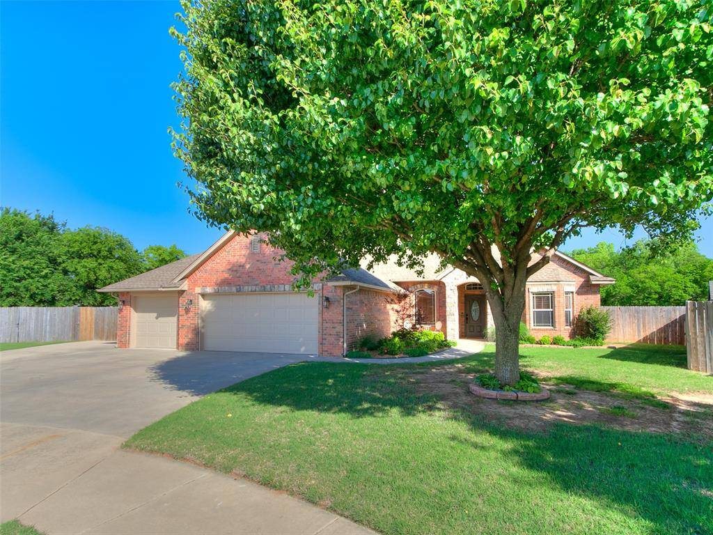 Moore, OK 73165,3101 SE 29th CT