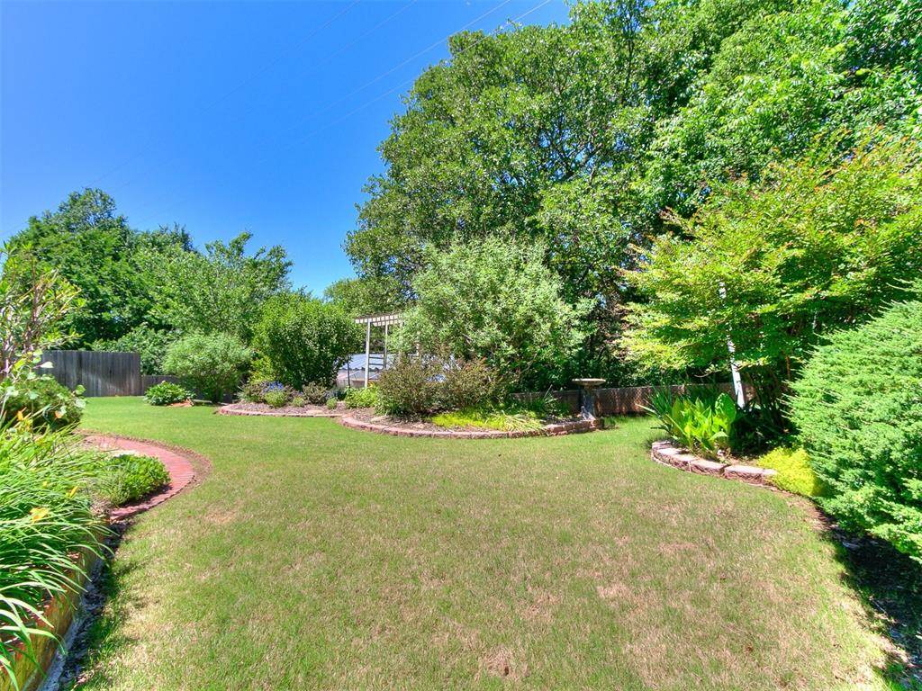 Edmond, OK 73013,2601 Northwood LN