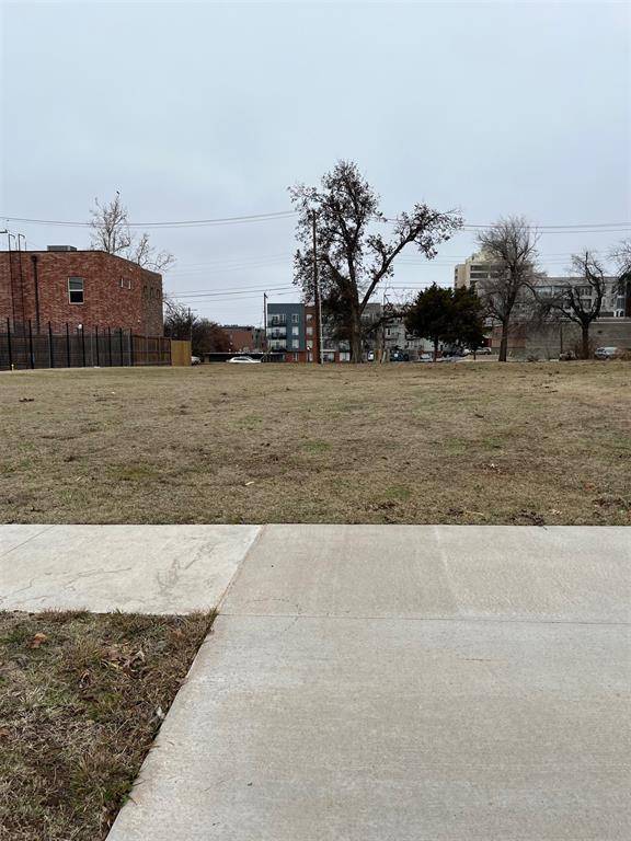 Oklahoma City, OK 73106,827 NW 9th ST