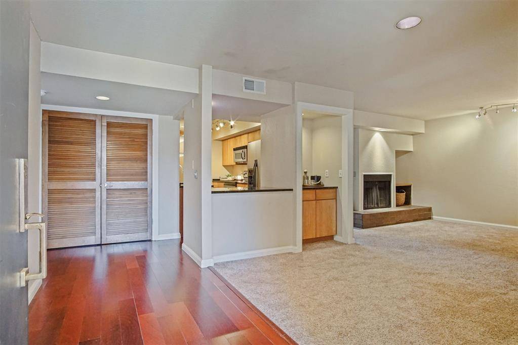 Oklahoma City, OK 73102,600 NW 4th ST #319N