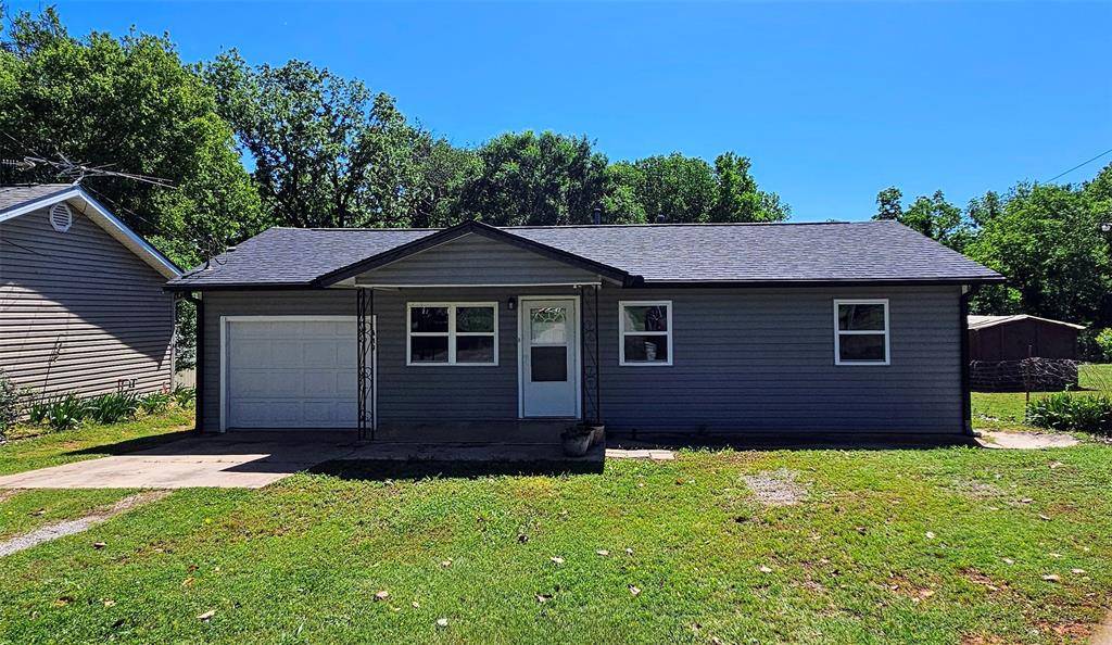 Meeker, OK 74855,419 S Koonce